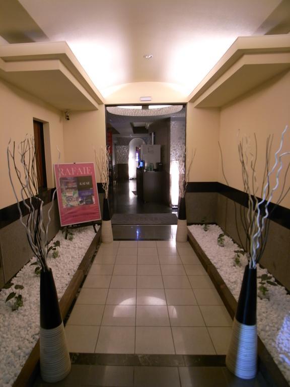 Hotel Rafaie (Adults Only) Токио Екстериор снимка